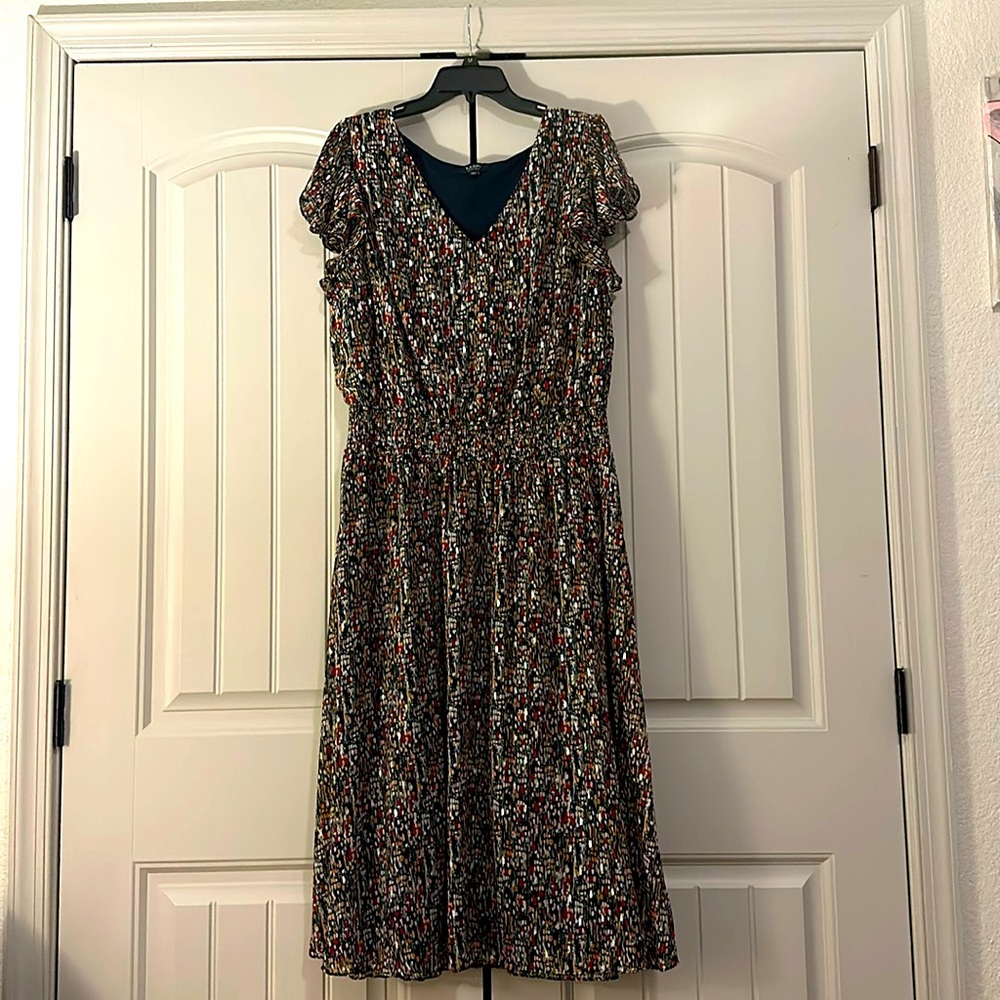 Midi Dress, elastic waist and flutter sleeves